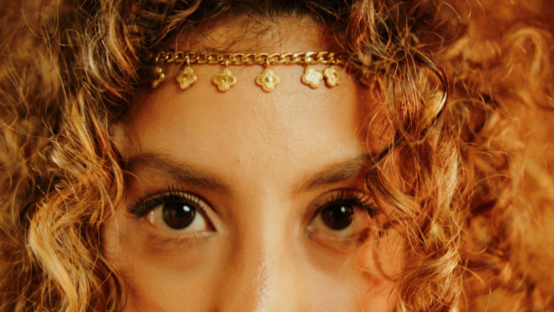 Still from Kifesh - Summer Campaign 1