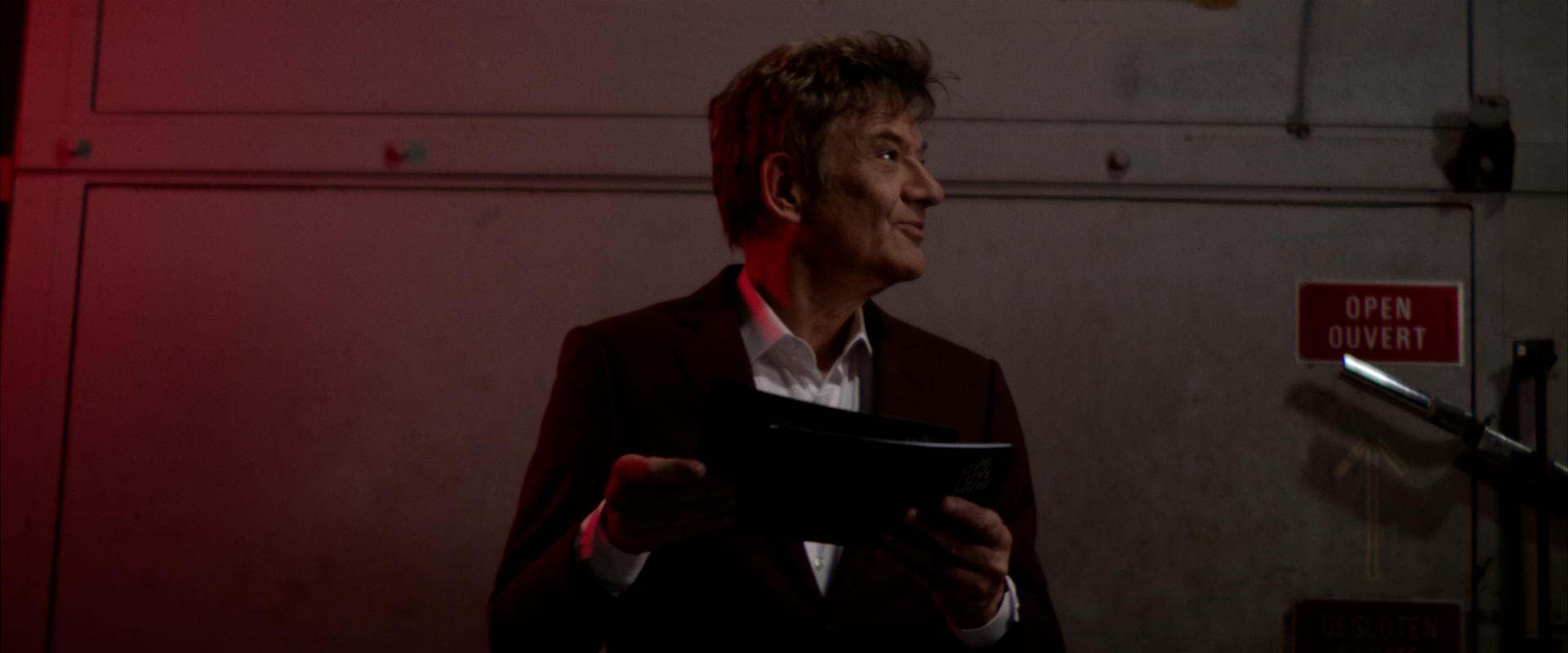 Still from VRT - Live Live Live