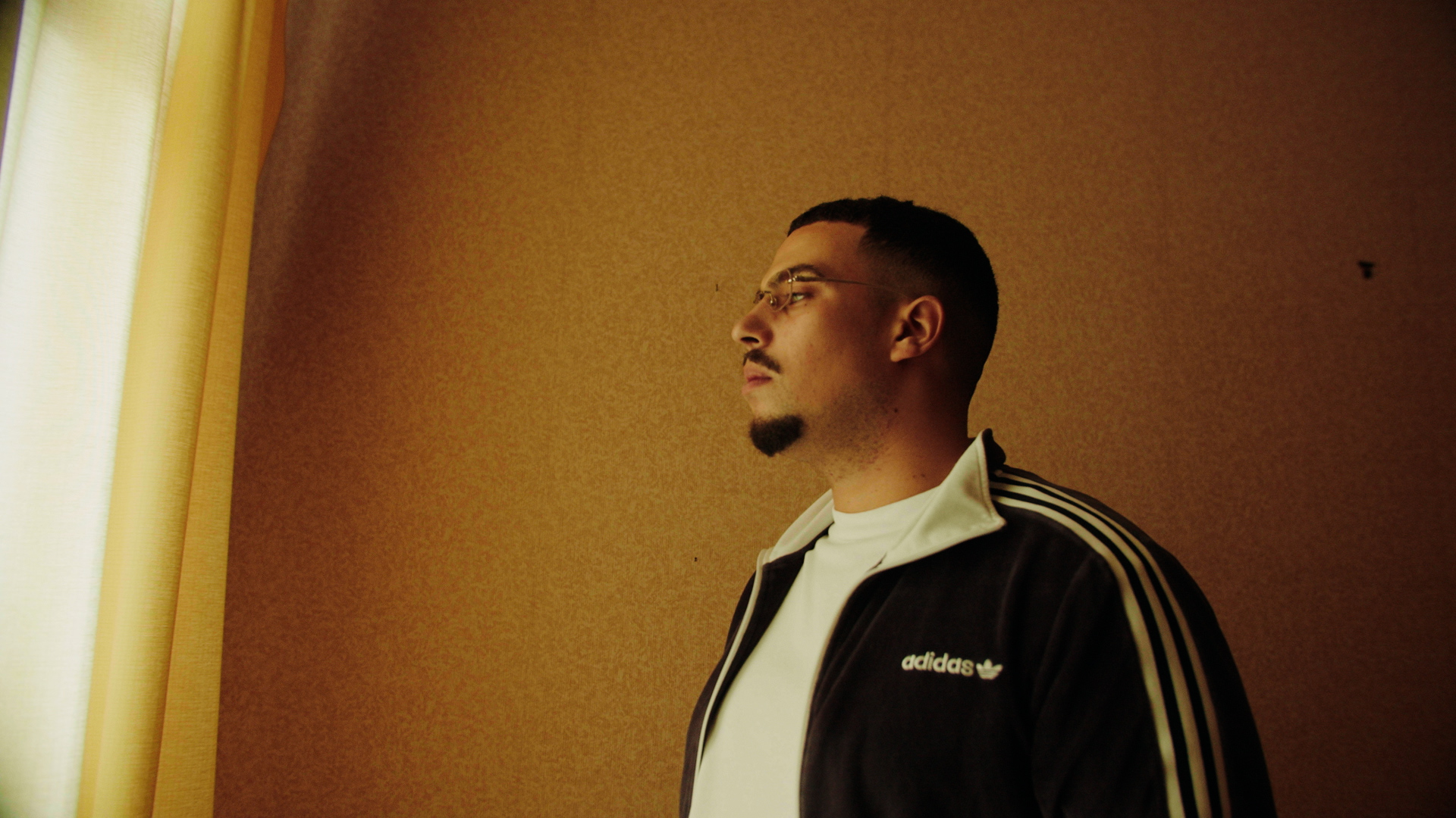 Still from Skitt ft. Ramzi - Parra
