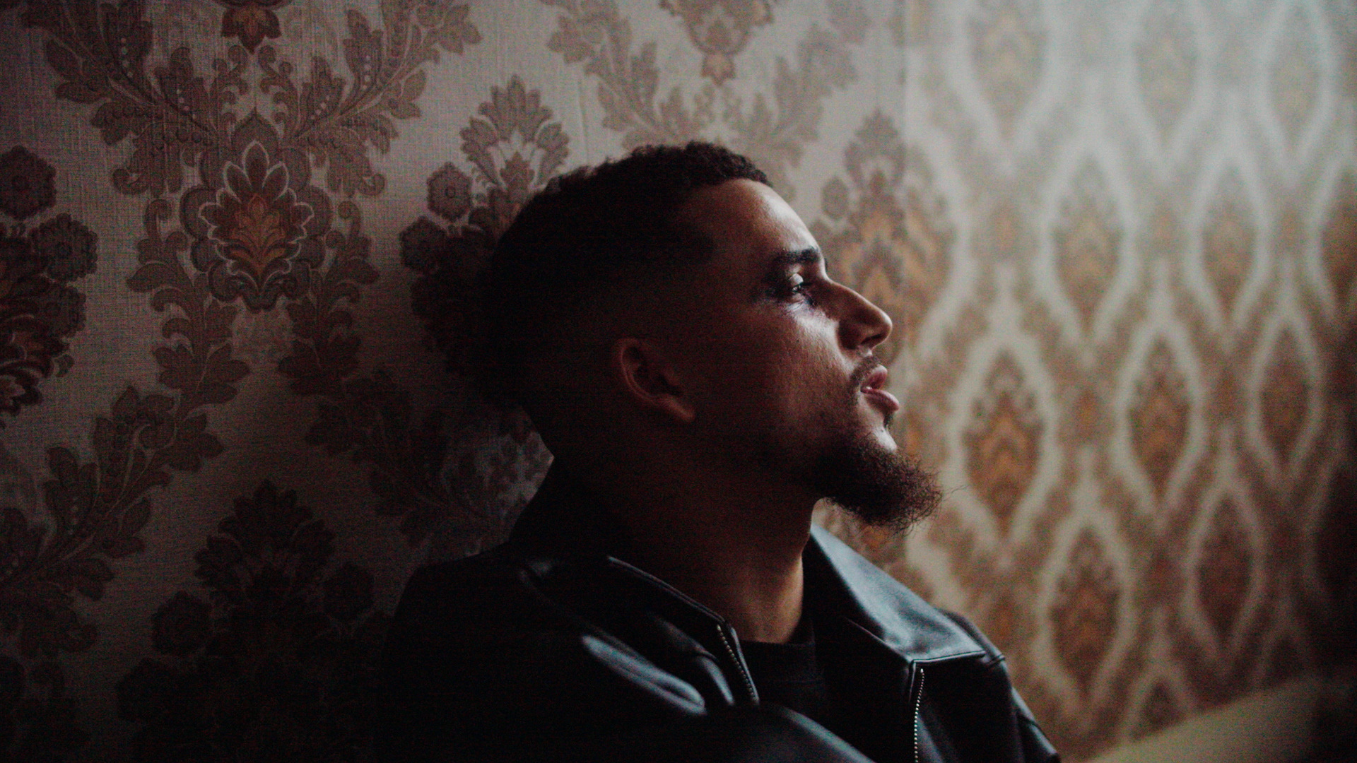 Still from Skitt ft. Ramzi - Parra
