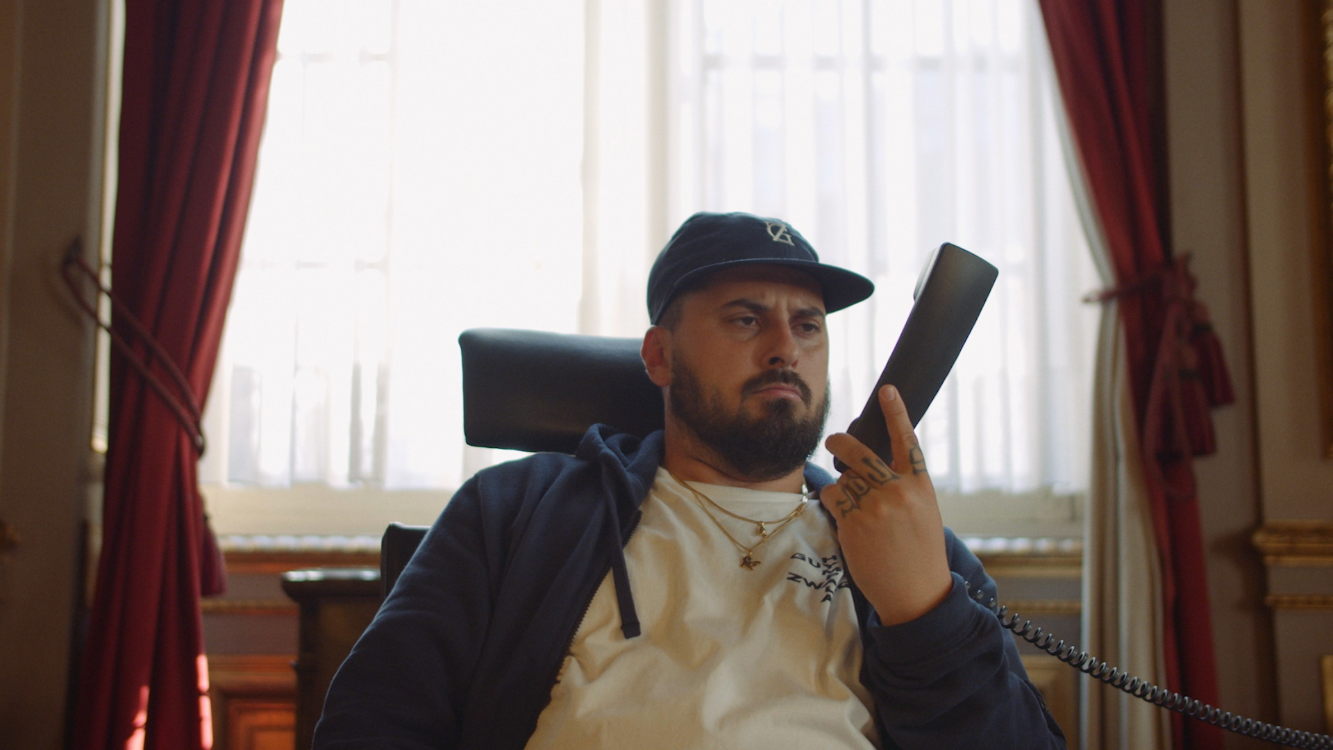 Still from Zwangere Guy - Papa ZG