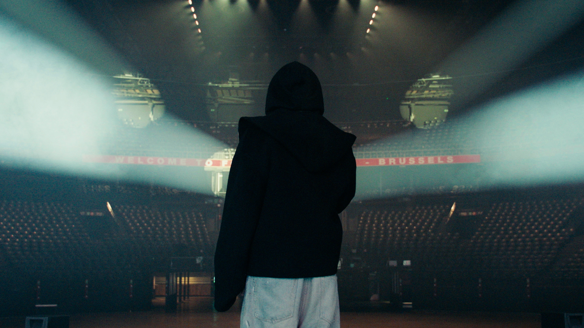 Still from Zwangere Guy - Aftermovie Vorst